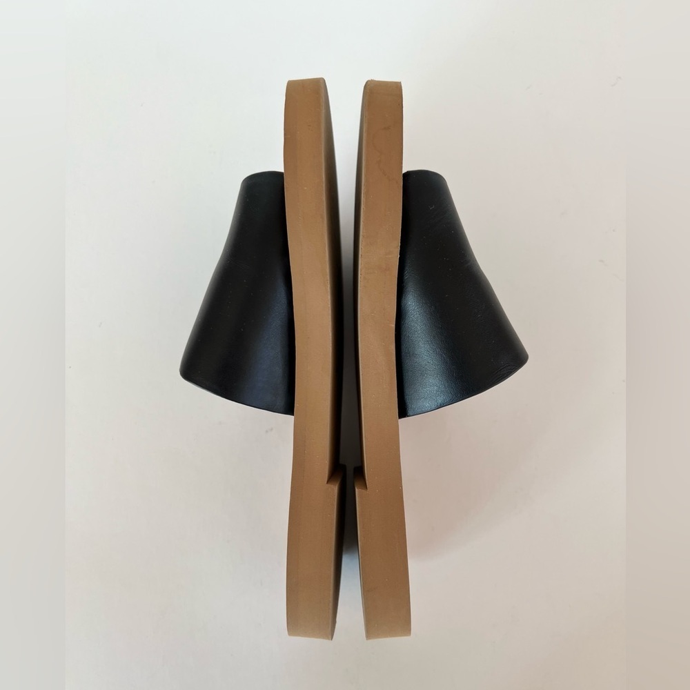 See by Chloé Essie Black Leather Mule Sandals with Tan Soles, size 37 - Picture 4 of 13
